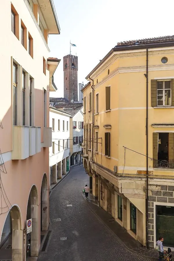 Treviso City Town 3 Apartment